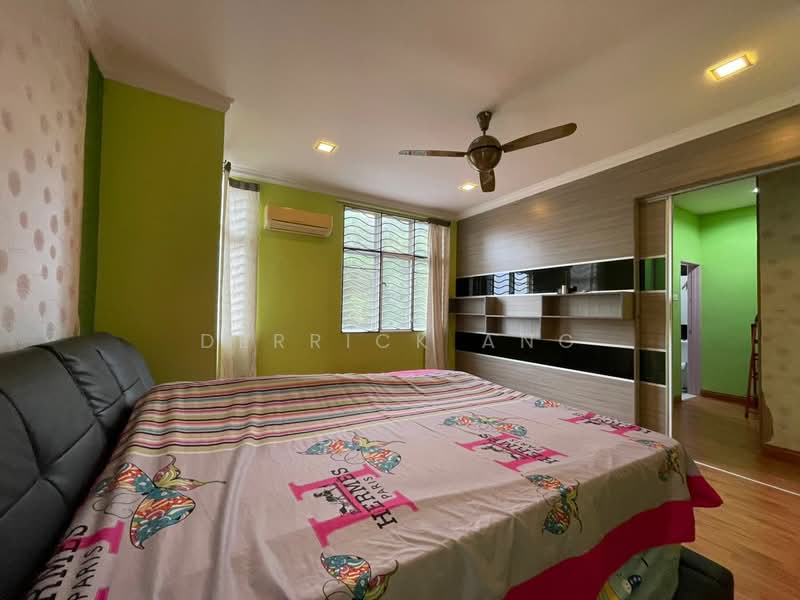 2-storey Terraced House for Sale in Denai Alam (Shah Alam) - Derrick Ang - Bedroom - PropertyGuru.com.my