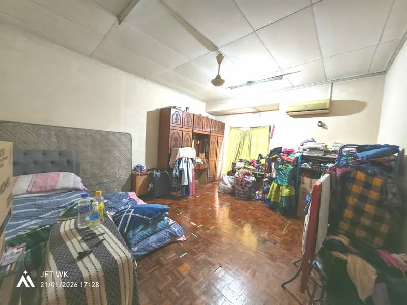 Terraced House for Sale in Bandar Botanic (Klang) - Winnie Lee - Bedroom - PropertyGuru.com.my