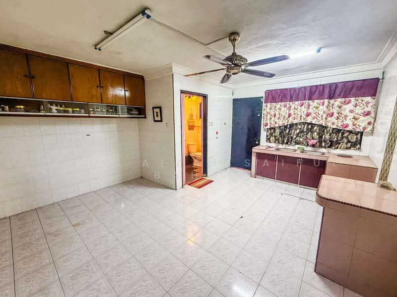 Rumah Teres 2 Tingkat untuk Dijual di Taman Kajang Baru (Kajang) - Mohd Aizat Saiful Bahri - Kitchen - PropertyGuru.com.my