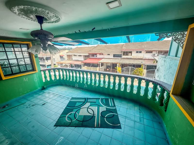 Rumah Teres 2 Tingkat untuk Dijual di Taman Kajang Baru (Kajang) - Mohd Aizat Saiful Bahri - Balcony - PropertyGuru.com.my