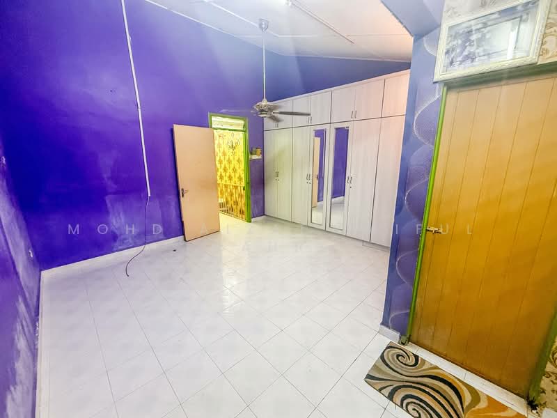 Rumah Teres 2 Tingkat untuk Dijual di Taman Kajang Baru (Kajang) - Mohd Aizat Saiful Bahri - PropertyGuru.com.my