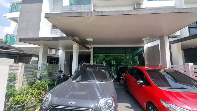3-storey Terraced House for Sale in Denai Alam (Shah Alam) - Mohammad Din Majid - Exterior - PropertyGuru.com.my