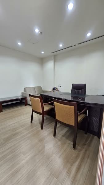 Office for Rent in KLCC (KL City Centre) - Angie Ong - Director Room - PropertyGuru.com.my