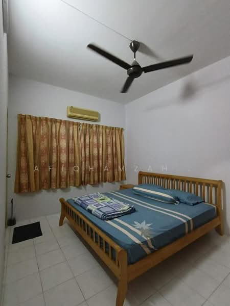 Pangsapuri untuk Disewa di Gambier Heights - AfiqHamzah . - Bedroom - PropertyGuru.com.my