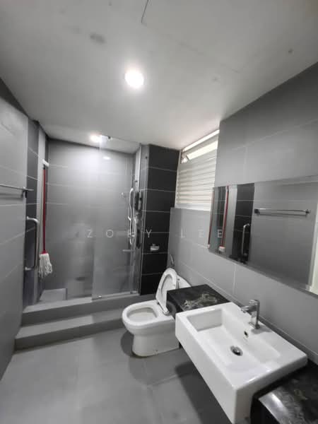 Tropez Residences untuk Untuk Disewa - RM 2,100 /bulan, Apr 2026 - Bathroom - PropertyGuru.com.my