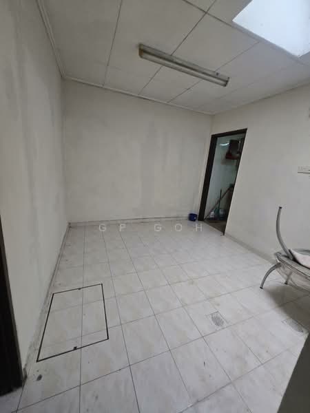 Bungalow for Sale in Taman Overseas Union (Taman Oug) (Jalan Klang Lama (Old Klang Road)) - GP Goh - Interior - PropertyGuru.com.my