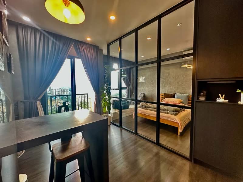 Service Residence for Sale at 28 Boulevard - CY Lok - Bedroom - PropertyGuru.com.my