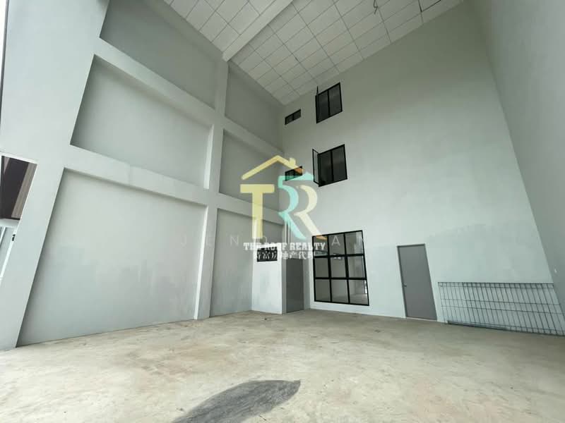 Pine 66 light industry 3storey semi detached office show room for rent untuk Untuk Disewa - RM 7,900 /bulan, Apr 2026 - Interior - PropertyGuru.com.my