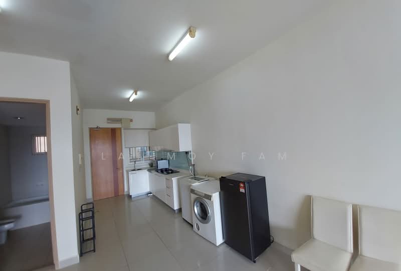 Service Residence for Sale at Oasis Ara Damansara - Lai Moy Fam - Kitchen - PropertyGuru.com.my