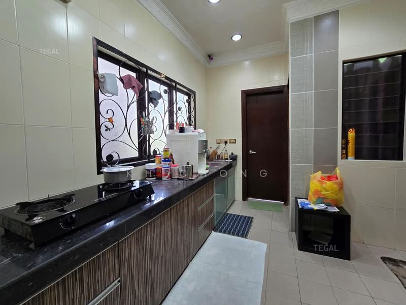 Glenmarie Cove untuk Untuk Dijual - RM 2,400,000, Apr 2026 - Kitchen - PropertyGuru.com.my