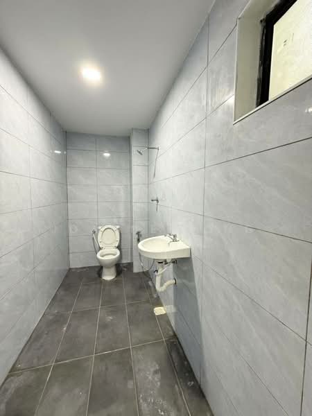 Double Storey Terrace @ 5 Jalan Padi Malinja 5, Taman Senai Baru, Senai Johor. Near Kulai untuk Untuk Dijual - RM 518,000, Apr 2026 - Bathroom - PropertyGuru.com.my