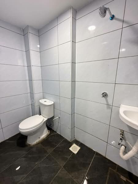 2-storey Terraced House for Sale in Skudai (Johor) - Joanne Yong - Bathroom - PropertyGuru.com.my