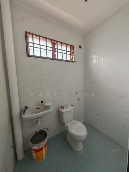 Bandar Indahpura untuk Untuk Dijual - RM 468,000, Apr 2026 - Bathroom - PropertyGuru.com.my