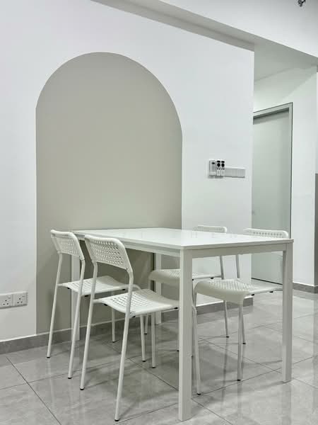 Apartment for Rent at Savana @ Batu Kawan - Lee Yi Zheng - Dining Room - PropertyGuru.com.my