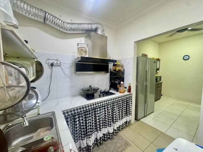 2-storey Terraced House for Sale in Cybersouth (Dengkil) - Gudrotullah Ikhwan - Kitchen - PropertyGuru.com.my