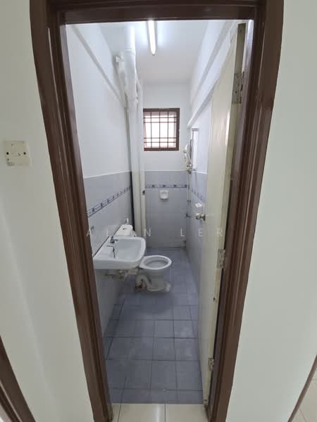 Apartment for Sale at Villa Bestari Apartment - Alan Ler - Bathroom - PropertyGuru.com.my