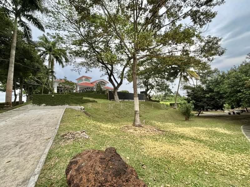 Bungalow for Sale in Leisure Farm (Gelang Patah) - Karine Sior - Exterior - PropertyGuru.com.my