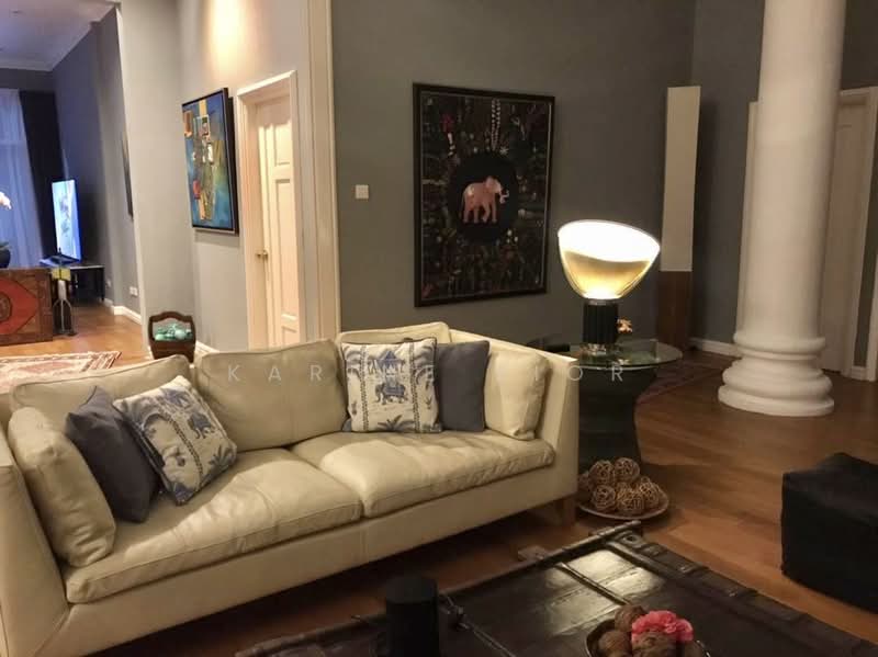 Bungalow for Sale in Leisure Farm (Gelang Patah) - Karine Sior - Living Room - PropertyGuru.com.my