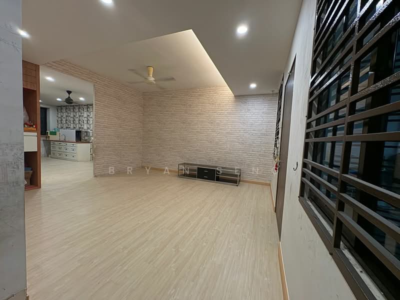 2-storey Terraced House for Sale in Johor Bahru (Johor) - Bryan Seng - Living Room - PropertyGuru.com.my