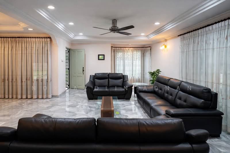 Terraced House for Sale in Subang Jaya (Selangor) - Nor Azdlin Adnan - Living Room - PropertyGuru.com.my