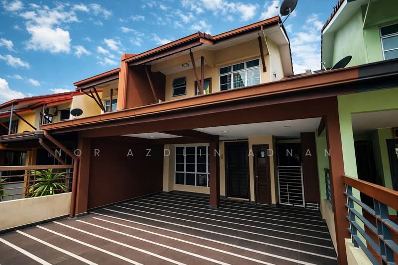 2-storey Terraced House for Sale in Putra Heights (Subang Jaya) - Nor Azdlin Adnan - Exterior - PropertyGuru.com.my