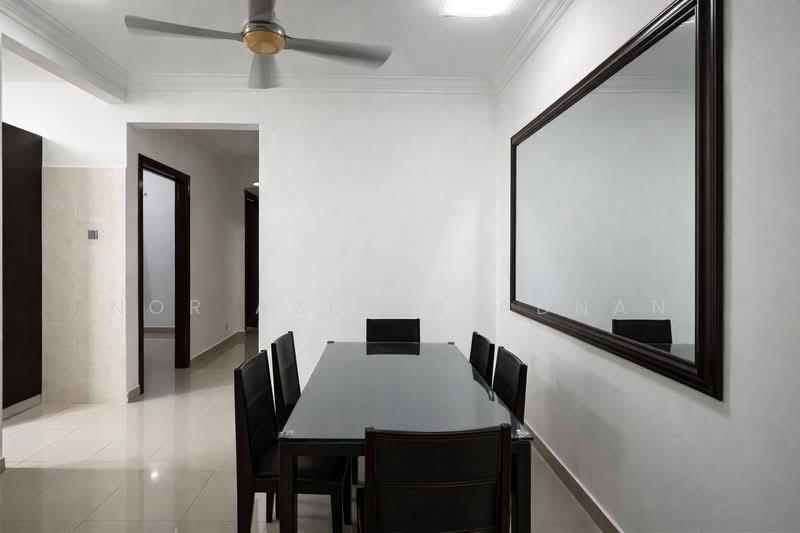 2-storey Terraced House for Sale in Putra Heights (Subang Jaya) - Nor Azdlin Adnan - Dining Room - PropertyGuru.com.my