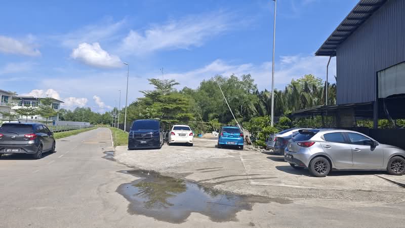 Semi-D Factory for Rent in Kuching (Sarawak) - Sei Yong Tee - Exterior - PropertyGuru.com.my