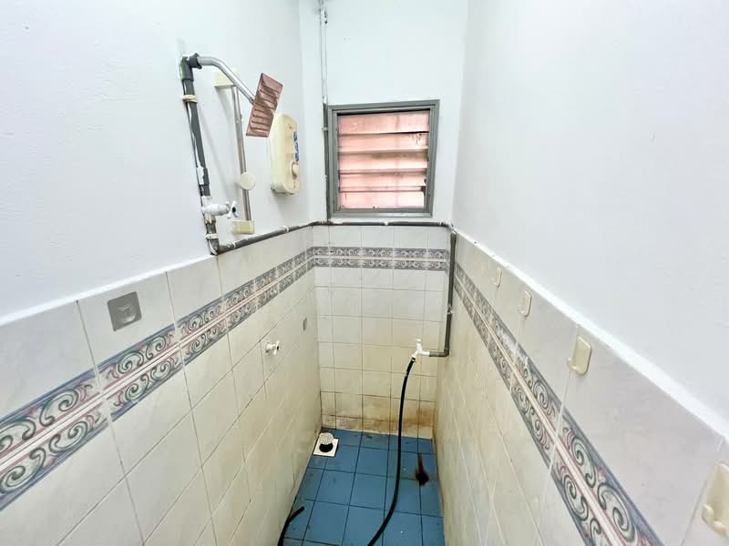 Fasa 7 Bandar Tasik Kesuma SEMENYIH untuk Untuk Dijual - RM 290,000, Apr 2026 - Bathroom - PropertyGuru.com.my