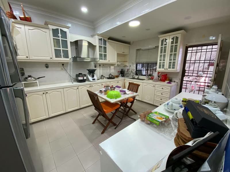 Semi-Detached House for Sale in Taman Impian Emas (Skudai) - Ray Tung - Kitchen - PropertyGuru.com.my