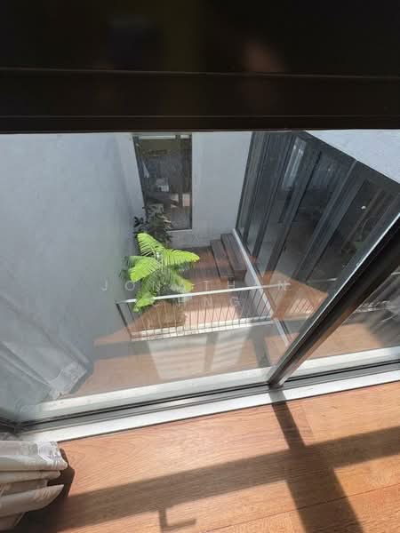 3-storey Terraced House for Sale in Batu Uban (Gelugor) - Jonathan Chng - Balcony - PropertyGuru.com.my