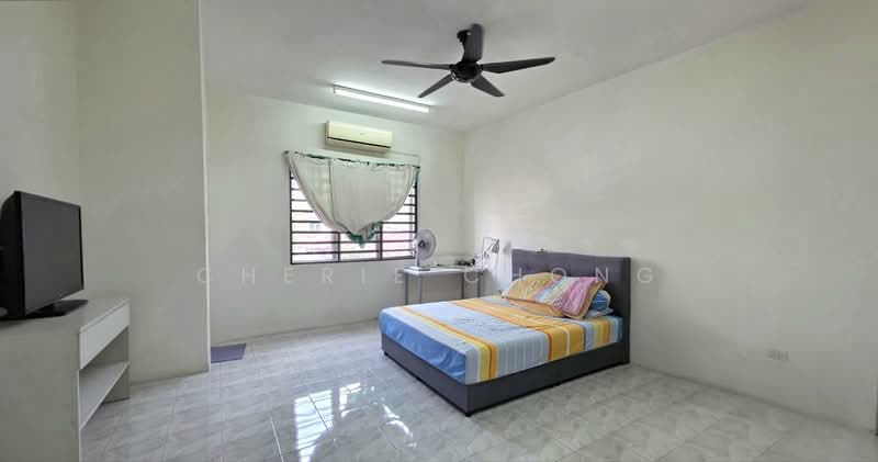 Rumah Teres 2 Tingkat untuk Dijual di Ipoh (Perak) - Cherie Chong - Bedroom - PropertyGuru.com.my