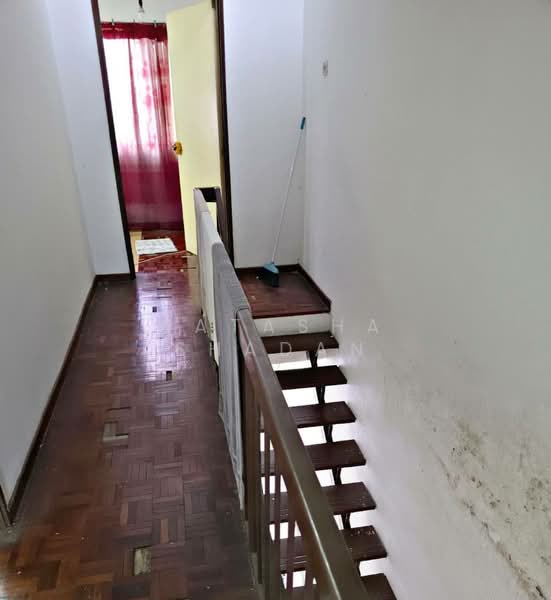2-storey Terraced House for Sale in Taman Sri Andalas (Klang) - Natasha Shadan - Corridor - PropertyGuru.com.my