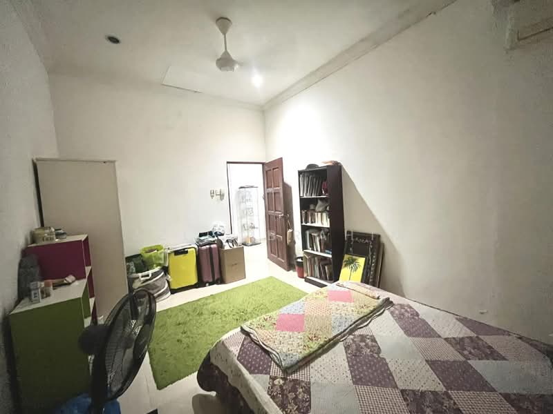 Taman Sri Keramat (AU4) untuk Untuk Dijual - RM 650,000, Apr 2026 - Bedroom - PropertyGuru.com.my