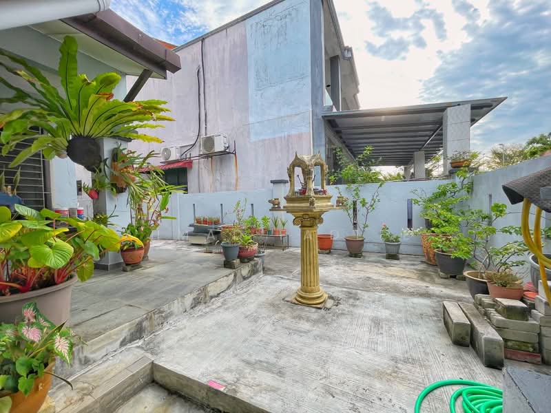 2-storey Terraced House for Sale in Bandar Nusaputra (Puchong) - Ahmad Fadlee - PropertyGuru.com.my