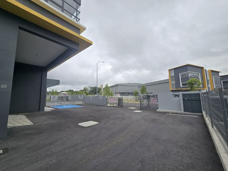 Factory for Rent in Nilai Impian (Nilai) - Amir Abas - Exterior - PropertyGuru.com.my