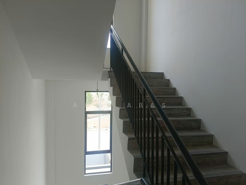 Factory for Rent in Nilai Impian (Nilai) - Amir Abas - Interior - PropertyGuru.com.my