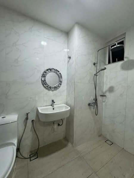 Service Residence for Sale at Twin Galaxy (Dwi Galaksi) - Lesley Tan - Bathroom - PropertyGuru.com.my