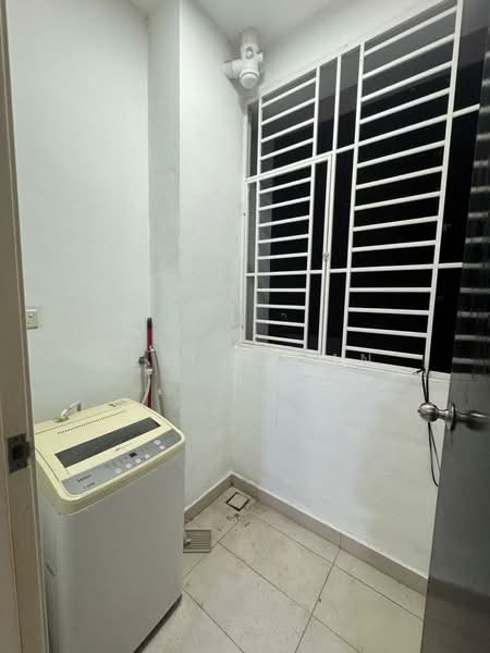 Service Residence for Sale at Twin Galaxy (Dwi Galaksi) - Lesley Tan - Interior - PropertyGuru.com.my