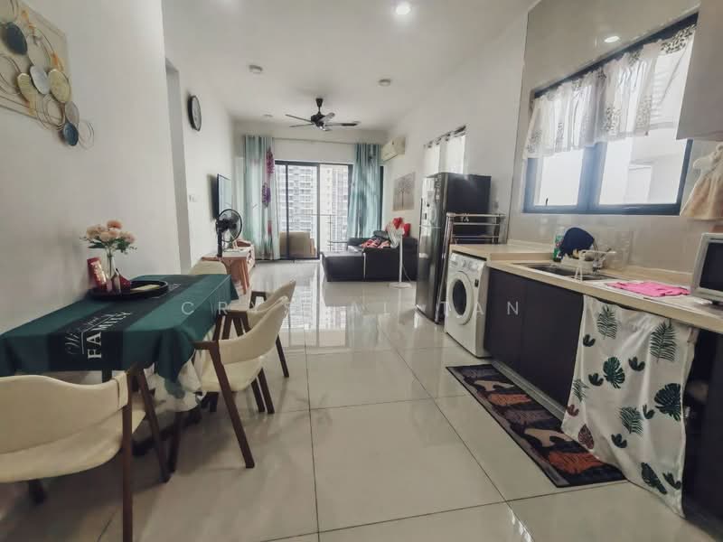 Condominium for Sale at Amberside @ Country Garden Danga Bay - Crystal Tan - Living Room - PropertyGuru.com.my