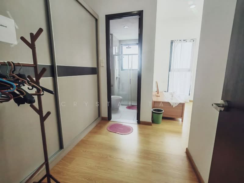 Condominium for Sale at Amberside @ Country Garden Danga Bay - Crystal Tan - Corridor - PropertyGuru.com.my