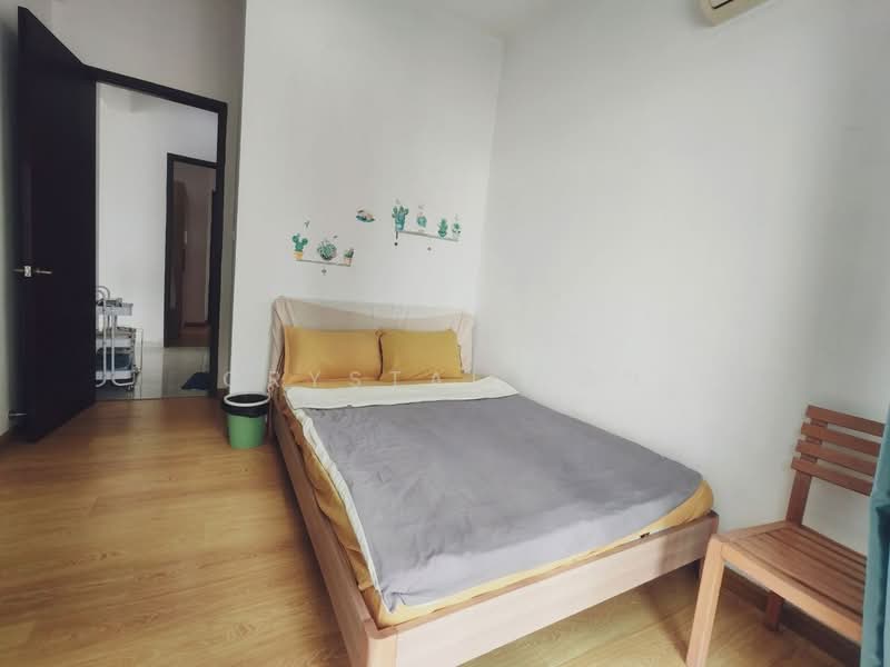 Condominium for Sale at Amberside @ Country Garden Danga Bay - Crystal Tan - Bedroom - PropertyGuru.com.my