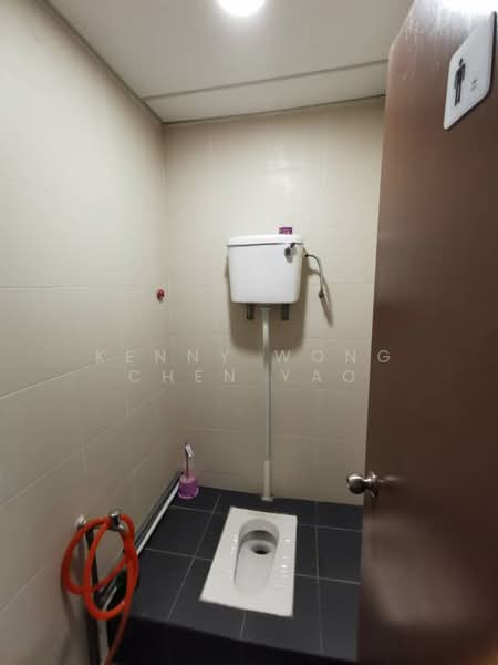 Shop for Rent in Pusat Perdagangan Danga Utama (Johor Bahru) - Kenny Wong Chen Yao - Bathroom - PropertyGuru.com.my