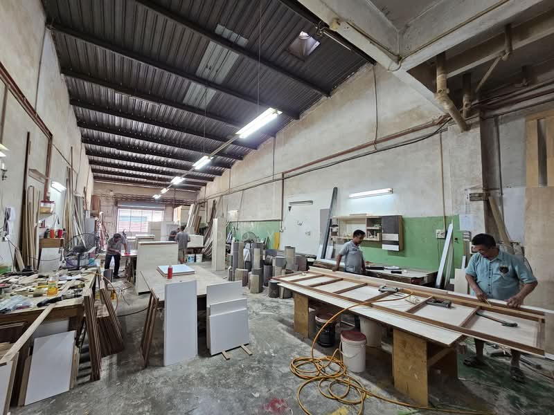Terrace Factory for Sale in Taman Perindustrian Pandamaran (Pelabuhan Klang) - Anddy Gan - Interior - PropertyGuru.com.my