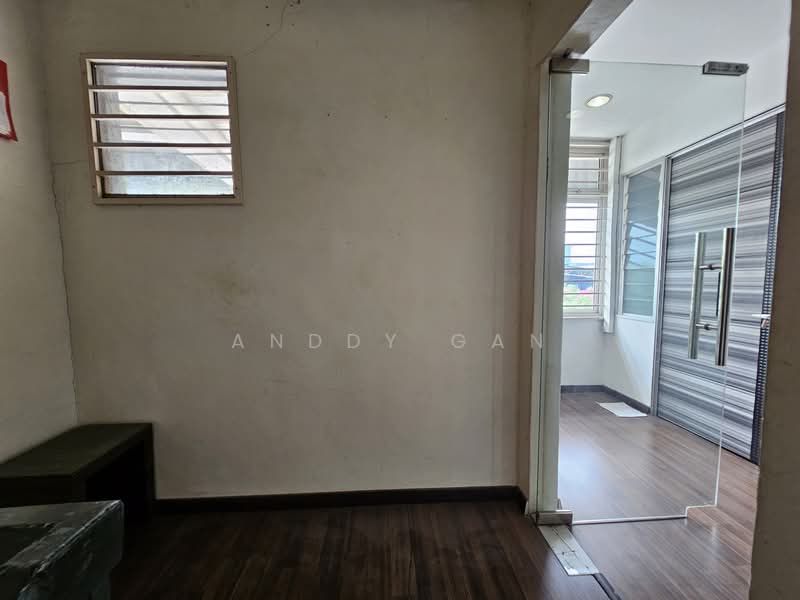 Terrace Factory for Sale in Taman Perindustrian Pandamaran (Pelabuhan Klang) - Anddy Gan - PropertyGuru.com.my