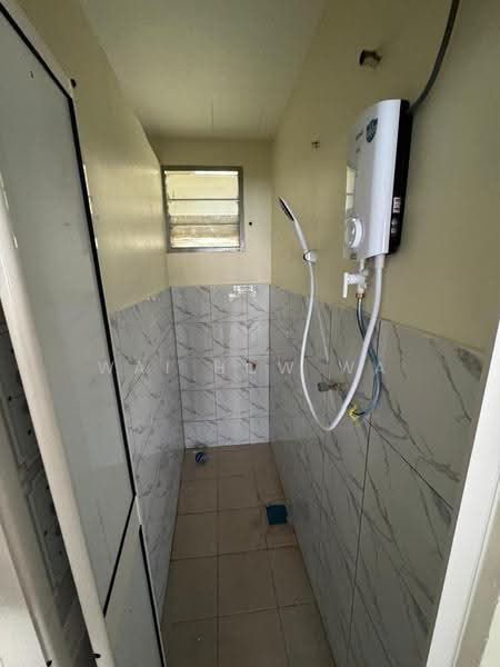 2-storey Terraced House for Rent in Taman Cempaka (Ipoh) - Daniel Wa - Bathroom - PropertyGuru.com.my