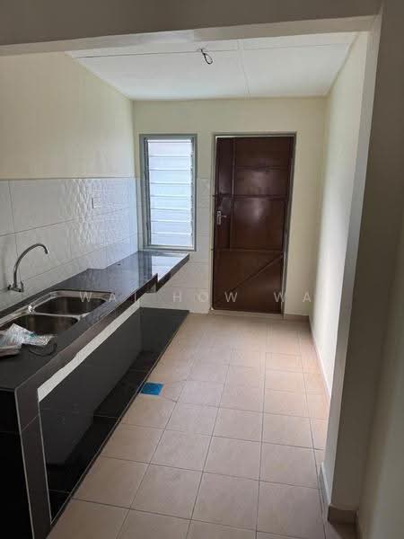 2-storey Terraced House for Rent in Taman Cempaka (Ipoh) - Daniel Wa - Kitchen - PropertyGuru.com.my