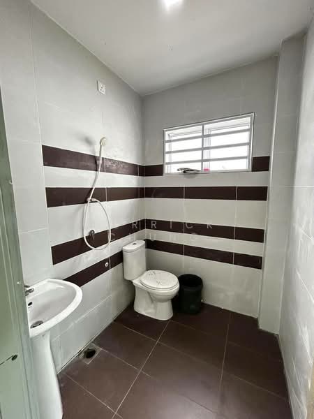 Lahat Bestari Pengkalan untuk Untuk Dijual - RM 490,000, Apr 2026 - Bathroom - PropertyGuru.com.my