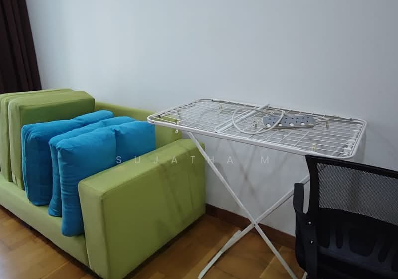 KL Gateway Residences untuk Untuk Disewa - RM 2,000 /bulan, Apr 2026 - Living Room - PropertyGuru.com.my