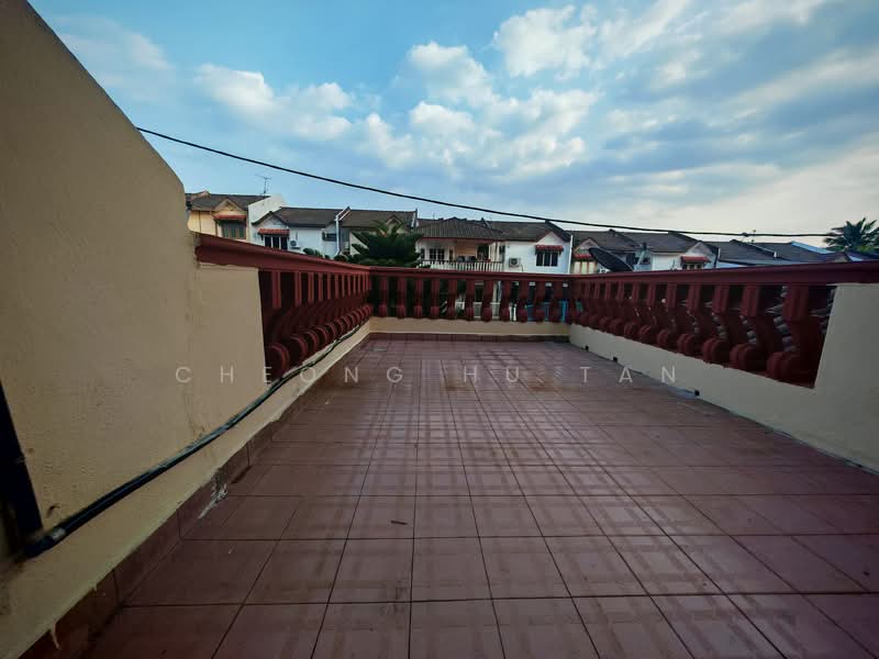 2-storey Terraced House for Sale in Seremban (Negeri Sembilan) - Cheong Hu Tan - Exterior - PropertyGuru.com.my