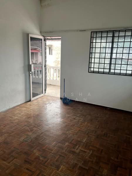 2-storey Terraced House for Sale in Taman Sri Andalas (Klang) - Natasha Shadan - Interior - PropertyGuru.com.my